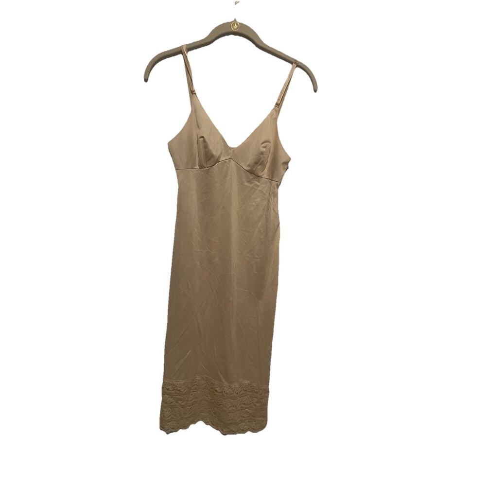 Vintage Gossard Artemis Slip‎ Dress Sz 32Nude Adjustable Strap Lace